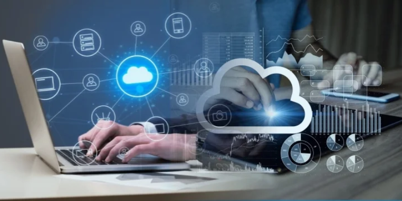 What are the benefits of using Salesforce Sales Cloud?
